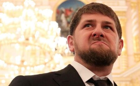 Чеченският лидер Рамзан Кадиров бесен, подозира човек от руското ФБР, че е издал маршрута му на украинците