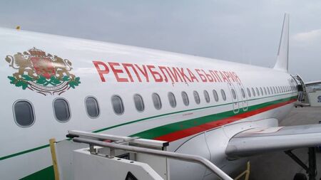 Правителственият самолет с делегацията ни в Молдова ще евакуира българи и украинци