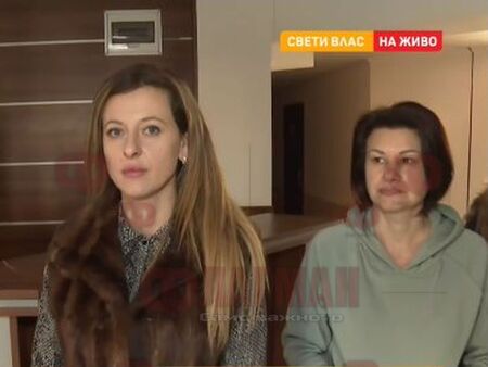 Хотелиер от Свети Влас приюти 120 украинци, нуждае се от помощ