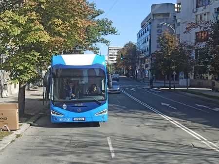 56 електрически автобуса ще се движат по бургаските улици