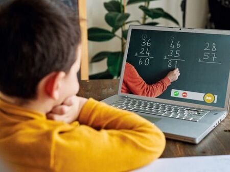 Търсят се лаптопи за онлайн обучение на ученици от Украйна