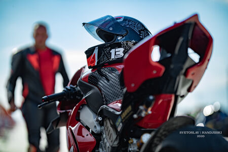 Зрелищно Ducati мото шоу ще подгрее купона в DOCK5 този уикенд (СНИМКИ)