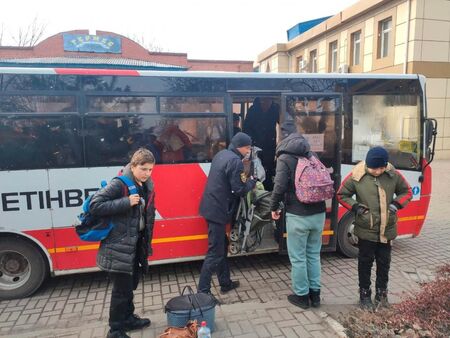 Украинската диаспора в Царево започна да расте, настаняват бежанците в хотели