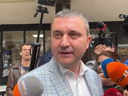 Горанов призна за срещи с Васил Божков в министерството – те били на „различни теми“