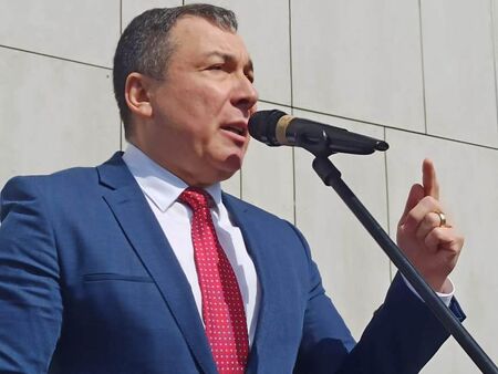 Кметът Николай Димитров: Искат Обзор да е отделна община, за да застроят Иракли и Емона