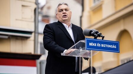 Изборите в Унгария и Сърбия се провеждат под сянката на Путин