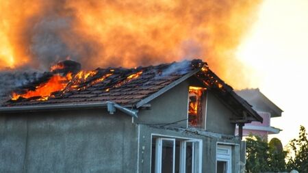 Пожари унищожиха няколко къщи в Сунгурларско