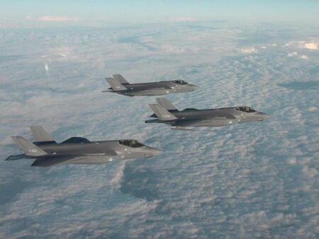 Без паника: Нидерландски F-35 ще „опознаят“ Бургас