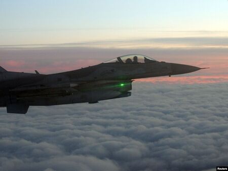 Изтребител на НАТО нарушил въздушното пространство на Русия