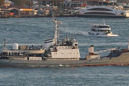 Кораб с говеда потопи руски военен кораб край Босфора