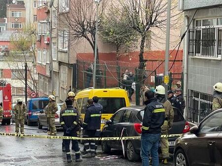 Паника заради взрив в Истанбул, евакуираха жилищни сгради (СНИМКИ)