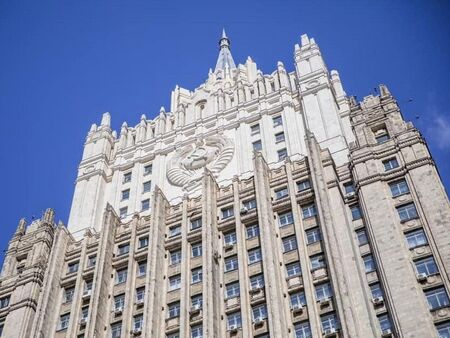 Русия гони дипломати от посолството ни в Москва