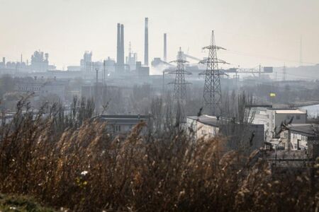 „Азовстал” - последният бастион в стратегическия Мариупол