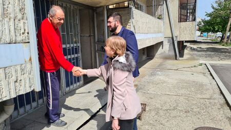 “Великден на диализа“ зарадва всички диализни пациенти в Бургаска област