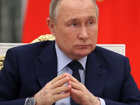 Путин плаши Запада с мълниеносен отговор, ако се намеси в Украйна