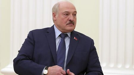 Бeлapyc зaпoчнa вoeнни мaнeвpи ĸpaй гpaницaтa нa Уĸpaйнa