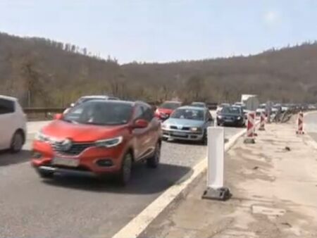 Улесняват трафика на магистрала "Хемус" за почивните дни