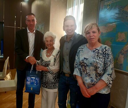 Кметът се срещна с народната певица Янка Рупкина ден преди концерта й на 6 май в Бургас
