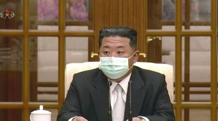 Пхенян съобщи за 21 починали с 'висока температура'