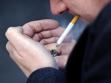 България е „столица“ на тютюнопушенето в Европа, всеки трети „си опъва“ ежедневно