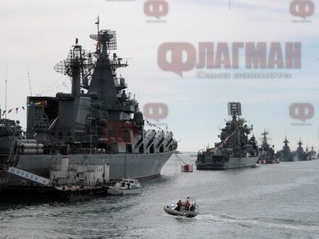 Украйна в тревога заради руски кораби с над 30 крилати ракети на борда