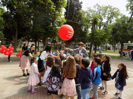 Денят на спешната медицинска помощ ще бъде отбелязан в Поморие със занимания за най-малките