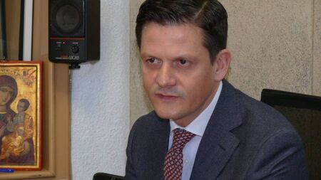 Доскорошният председател на КЗП Димитър Маргаритов става заместник на Нинова