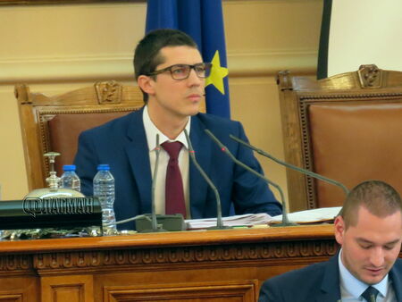 Мирослав Иванов, ПП: Очаквах да видя в Народното събрание елита на нацията, но...