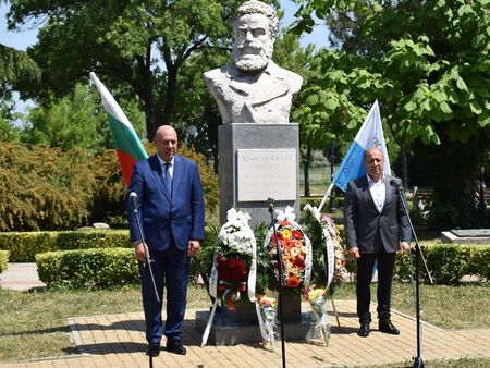 Поморие отбеляза 146 години от героичния подвиг на Ботев и четата му
