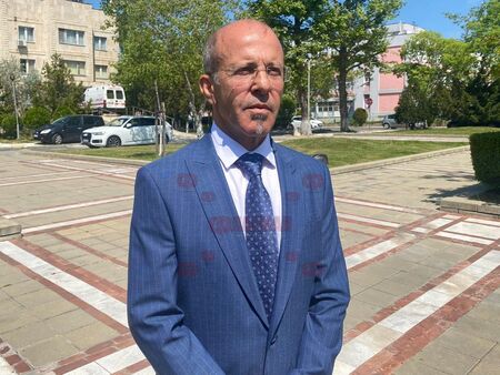 Кметът Димитър Германов: Затварянето на пътя за Перла и туристическите обекти ще засили движението в Приморско, опасно е! 