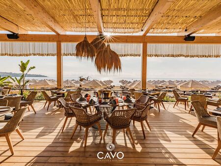 Бохемският клуб "Cavo beach" посреща лятото