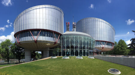 Дете, държано 3 години в интернат, осъди България в Страсбург