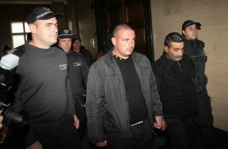 След нападението над полицаи: Арестуваха Трайчо Василев-Пиже