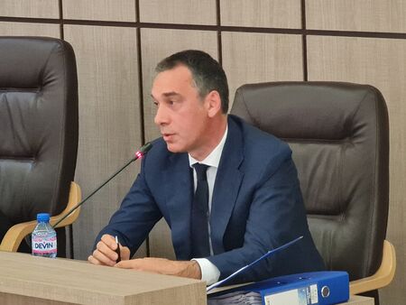 Димитър Николов: Ако държавата не ни помогне, докато съм аз кмет, ще тегля кредити за изграждане на нови училища
