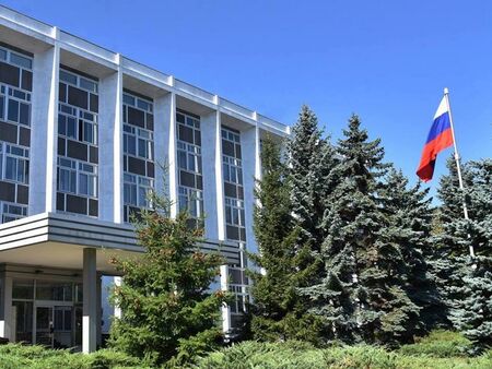 От посолството отбелязаха, че руското генерално консулство във Варна на практика е останало без служители заради експулсирането на дипломати