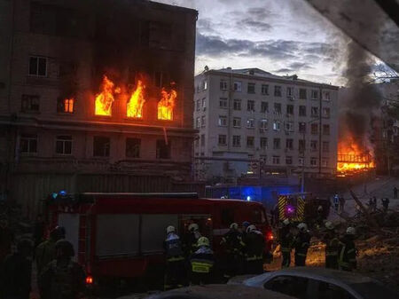 Руският град Белгород разтърсен от мощни експлозии, има загинали цивилни
