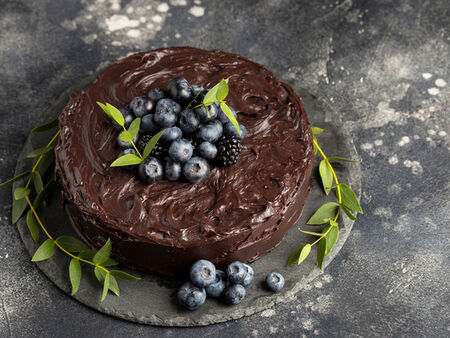 Най-сполучливата рецепта за торта с много шоколад и без брашно - ще се влюбите в нея