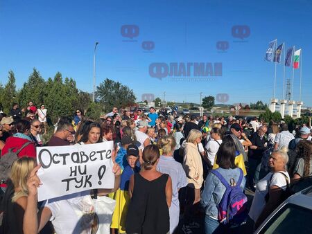 Бунтът на хотелиерите срещу държавата. В 8:30 ч. блокират входа на Несебър (ВИДЕО)