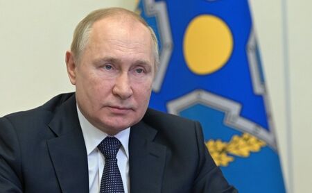 Путин размаха пръст: Руските военноморски сили скоро ще имат нови хиперзвукови ракети