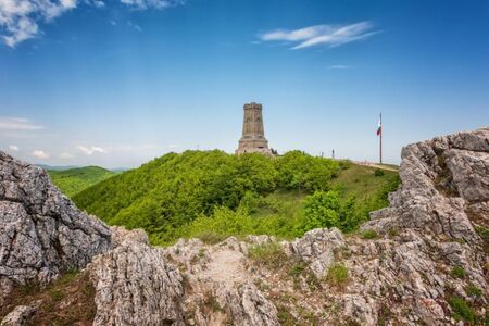 Ограничават движението през прохода „Шипка“