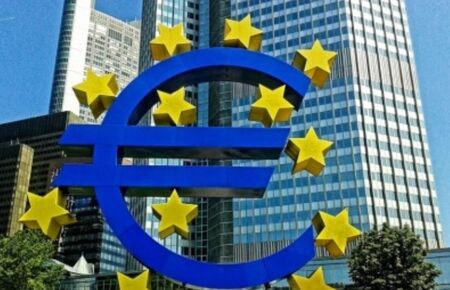 Експерти: Еврозоната вече е навлязла в рецесия