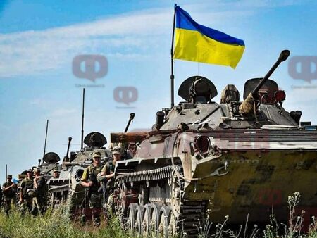 Украинците атакуват Херсон? Съветват руснаците да си купят надуваеми дюшеци, за да се спасят