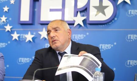 Румен Радев щял да проведе честни избори
Не казвам че