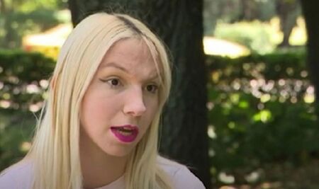 Момичето е в Пирогов с охлузвания шофьорът избягал Бус е