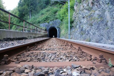 Северна Македония: Скоро ще започне работа на терен по жп линията за България