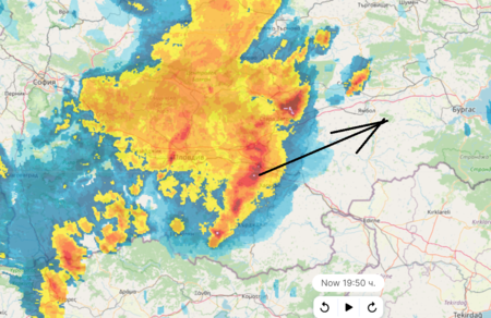 Метео Балкан: Очаквайте нова буря в Бургас по-късно тази вечер