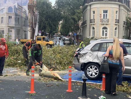 Обявиха частично бедствено положение в Поморие