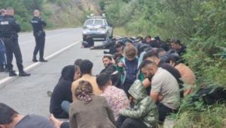 МВР отчет: Колко са заловените нелегални мигранти у нас