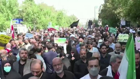 Иранският президент определи протестите в страната като бунт и обеща „решителни мерки”