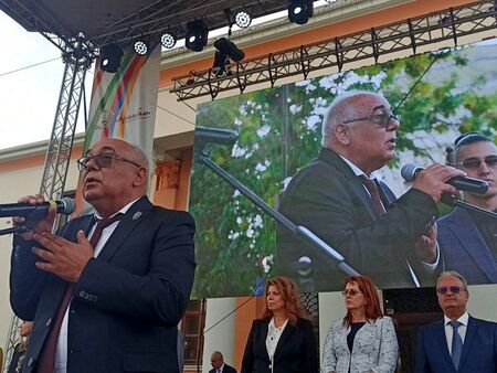Кметът на Карнобат Георги Димитров с емоционална реч на градския празник